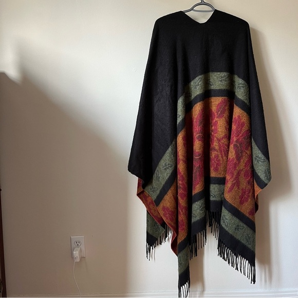 Cozy soft Multicolor Fringed Shawl fall outfit fringe black and rust sage orange - Picture 7 of 11